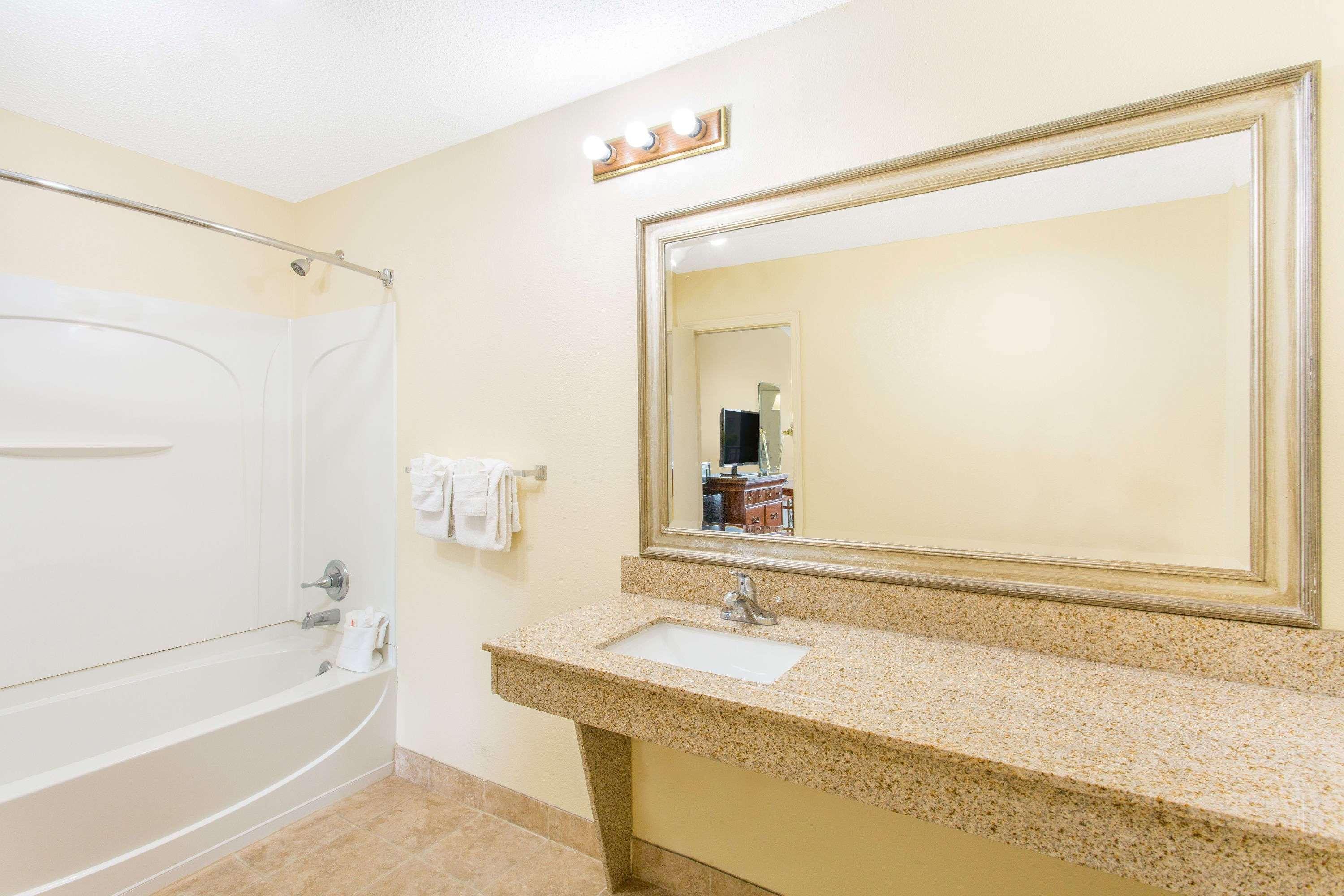 Days Inn By Wyndham Florence/I-95 North Zewnętrze zdjęcie