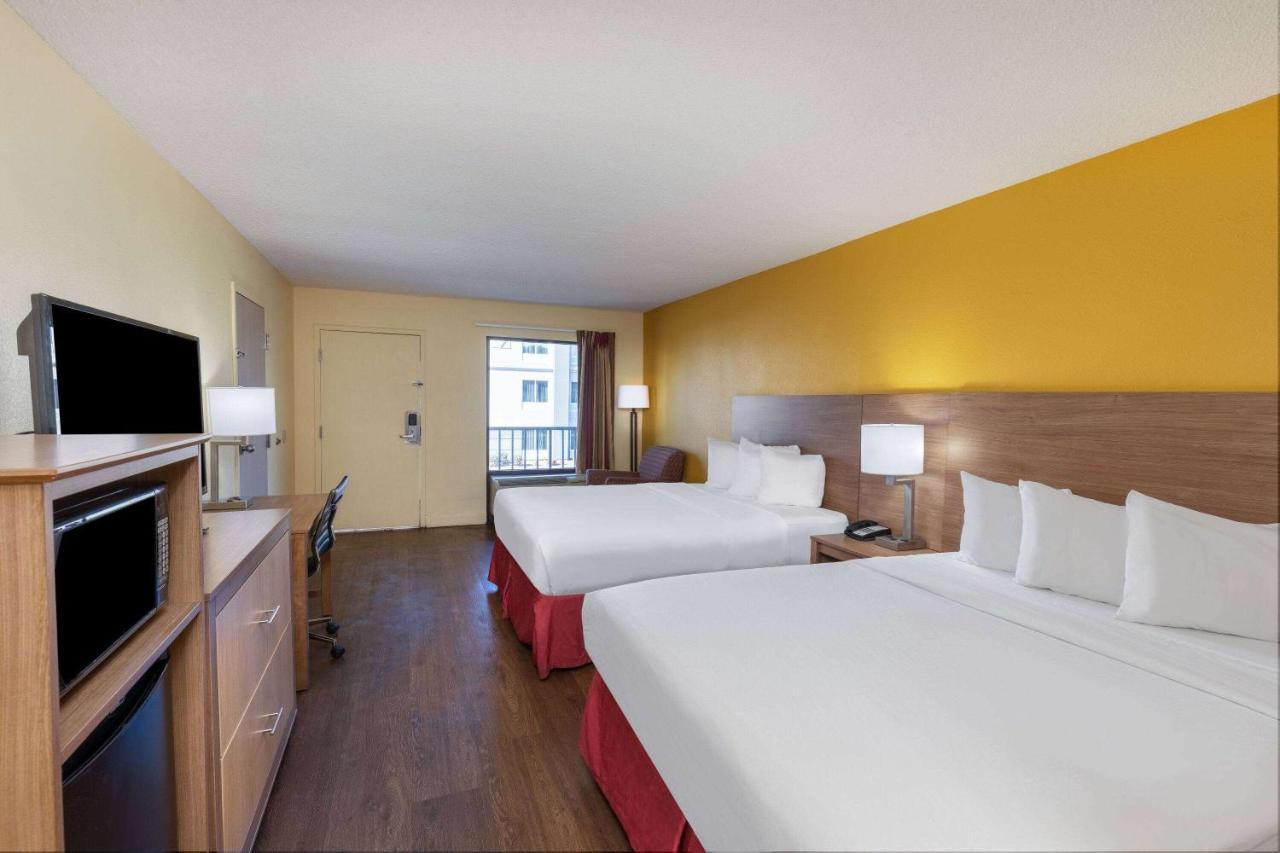 Days Inn By Wyndham Florence/I-95 North Zewnętrze zdjęcie
