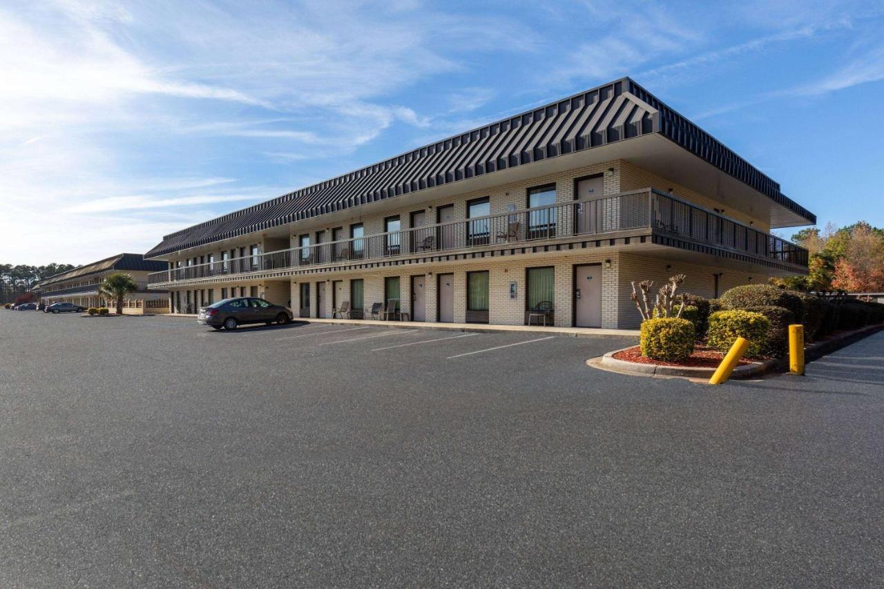 Days Inn By Wyndham Florence/I-95 North Zewnętrze zdjęcie